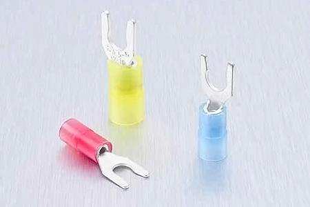 Nylon isoliertes Verriegelungsgabel -geformtes Anschluss
