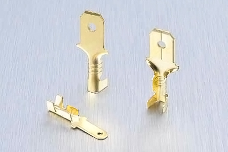 Frühlingsstecker Kupfer männlicher Trennungsektor
